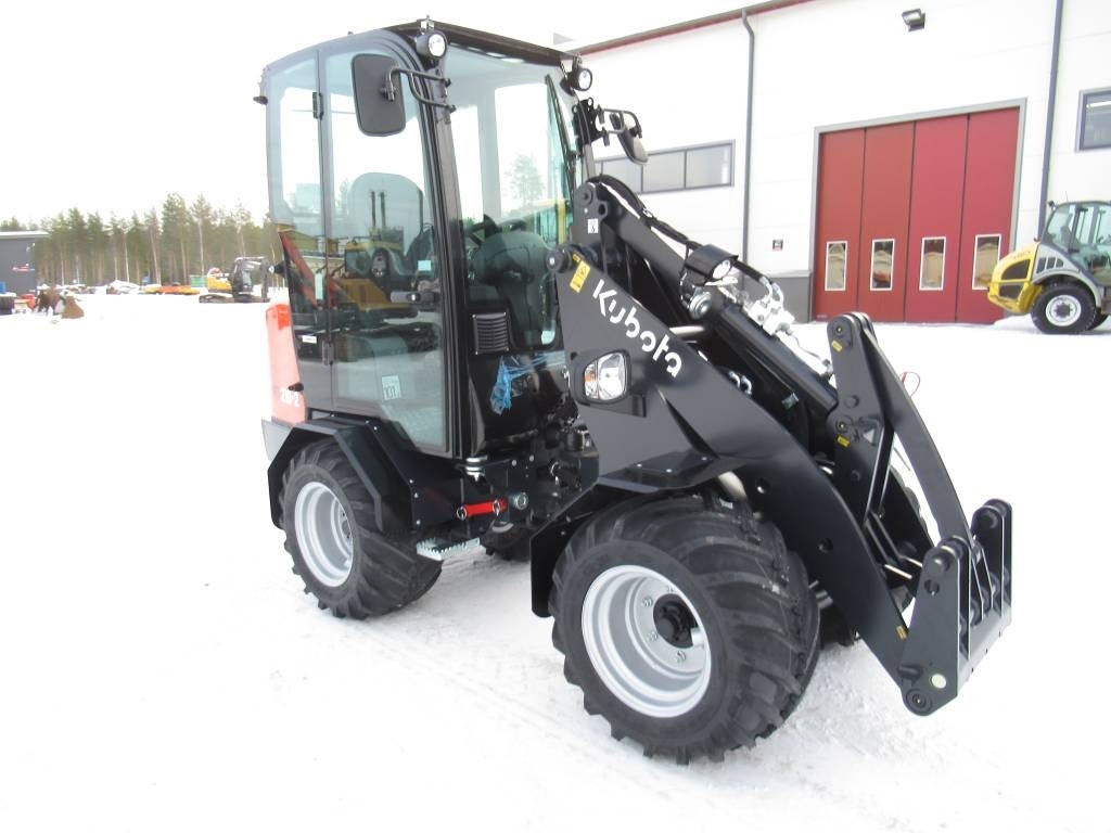 Kubota RT210-2 UUSI, TAKUU - Carregadora articulada: foto 4 Kubota RT210-2 UUSI, TAKUU - Carregadora articulada: foto 4