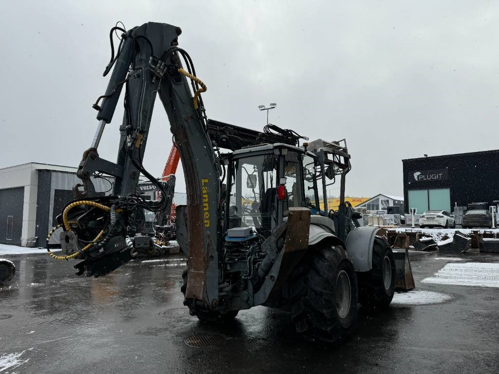 Lännen 8600E PYÖRITTÄJÄ, NOSTIN YM. - Retroescavadeira: foto 5 Lännen 8600E PYÖRITTÄJÄ, NOSTIN YM. - Retroescavadeira: foto 5