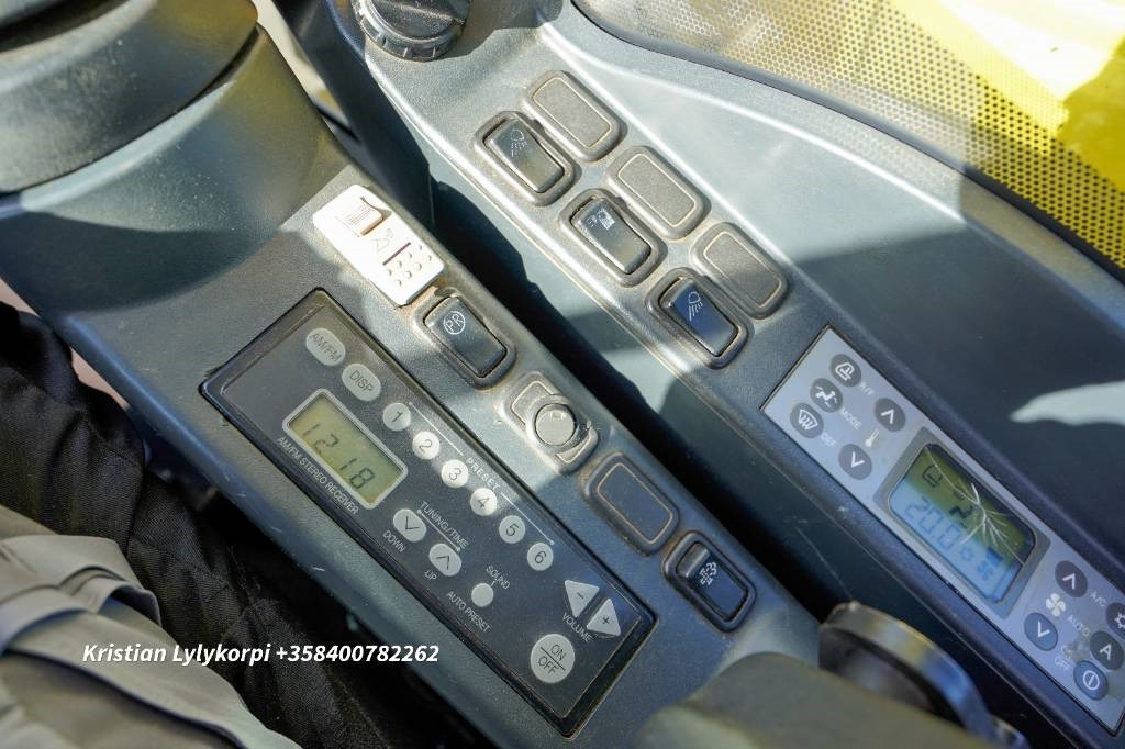 Escavadora de rastos New Holland E140CSR ENGCONILLA: foto 39