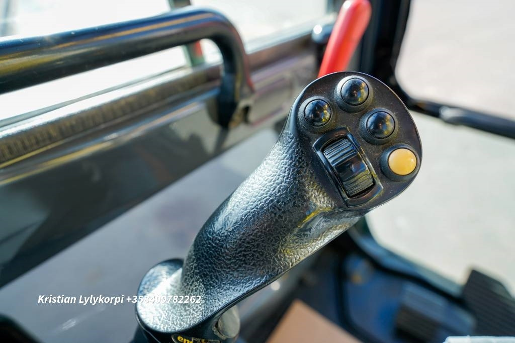 Escavadora de rastos New Holland E140CSR ENGCONILLA: foto 37