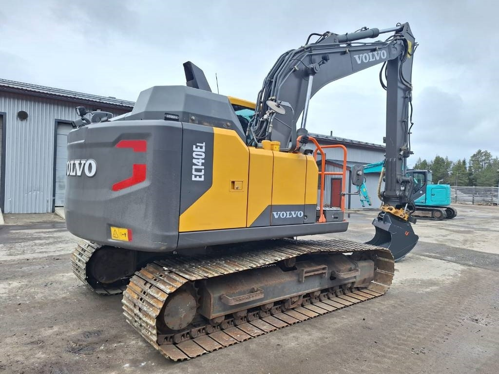 Volvo EC140EL PYÖRITTÄJÄLLÄ - Escavadora de rastos: foto 4 Volvo EC140EL PYÖRITTÄJÄLLÄ - Escavadora de rastos: foto 4