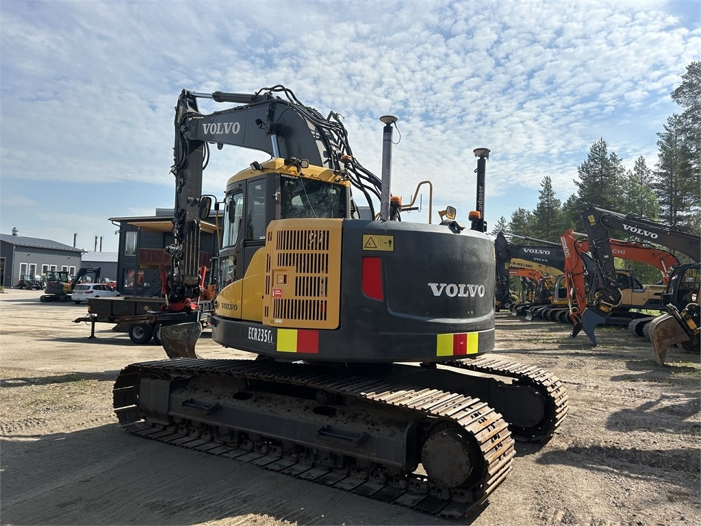 Volvo ECR235CL PYÖRITTÄJÄ, 3D-LAITTEET - Escavadora de rastos: foto 2 Volvo ECR235CL PYÖRITTÄJÄ, 3D-LAITTEET - Escavadora de rastos: foto 2