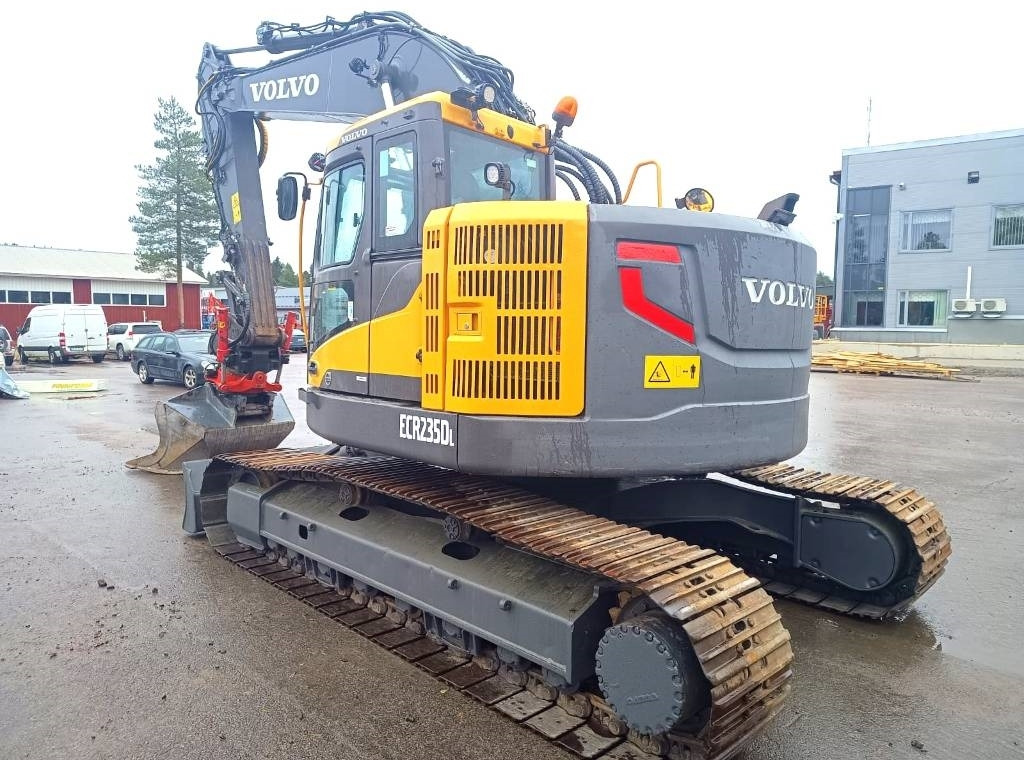 Volvo ECR235DL PYÖRITTÄJÄLLÄ - Escavadora de rastos: foto 3 Volvo ECR235DL PYÖRITTÄJÄLLÄ - Escavadora de rastos: foto 3