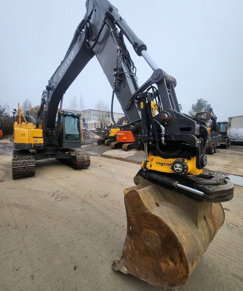 Volvo ECR235EL PIHTIENGCONILLA - Escavadora de rastos: foto 5 Volvo ECR235EL PIHTIENGCONILLA - Escavadora de rastos: foto 5