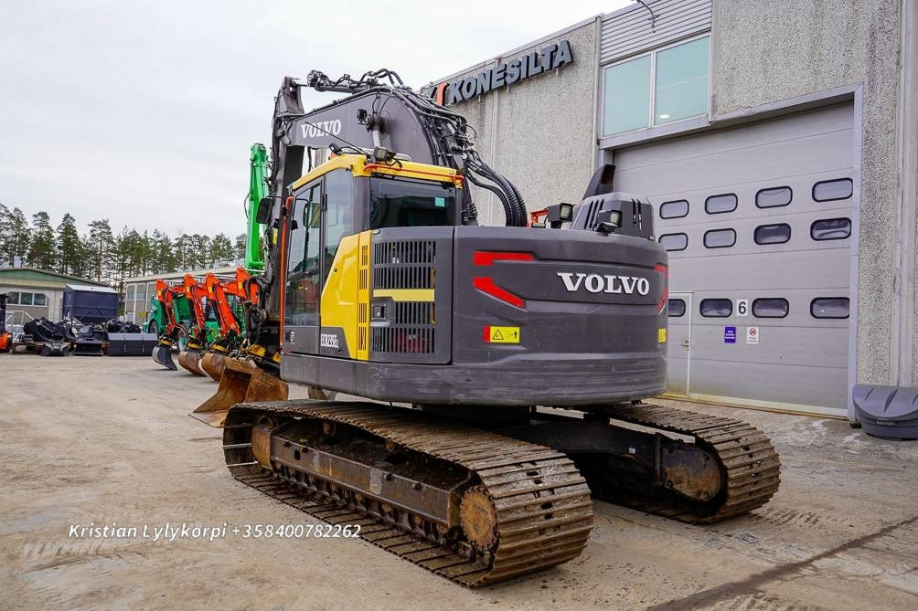 Volvo ECR235EL PYÖRITTÄJÄLLÄ - Escavadora de rastos: foto 2 Volvo ECR235EL PYÖRITTÄJÄLLÄ - Escavadora de rastos: foto 2