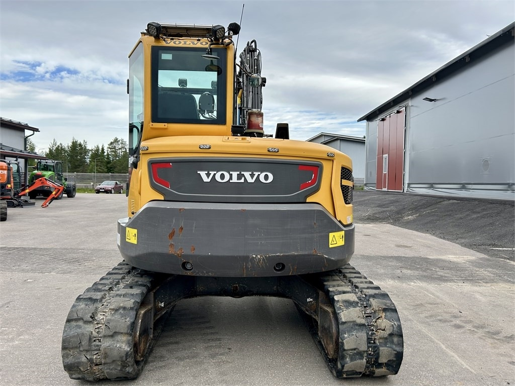 Volvo ECR88D + TYÖLAITTEET - Mini escavadeira: foto 3 Volvo ECR88D + TYÖLAITTEET - Mini escavadeira: foto 3