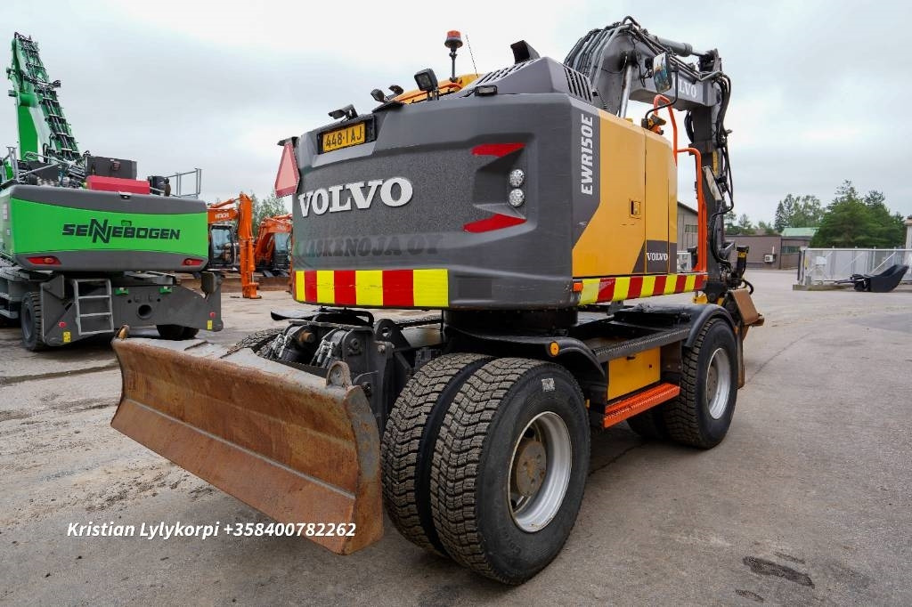 Volvo EWR150E PYÖRÄOHJAUS  - Escavadeira de rodas: foto 5 Volvo EWR150E PYÖRÄOHJAUS  - Escavadeira de rodas: foto 5