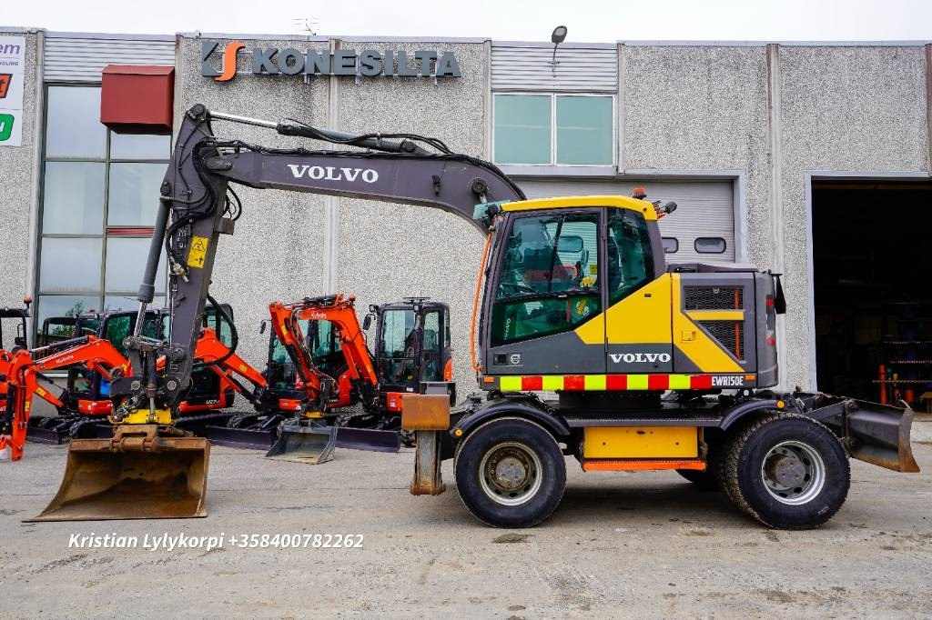 Volvo EWR150E PYÖRÄOHJAUS  - Escavadeira de rodas: foto 1 Volvo EWR150E PYÖRÄOHJAUS  - Escavadeira de rodas: foto 1