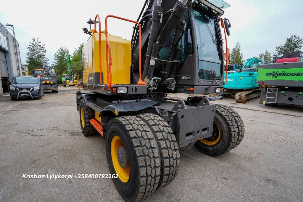 Escavadeira de rodas Volvo EWR150E ROTOTILTILLÄ: foto 8