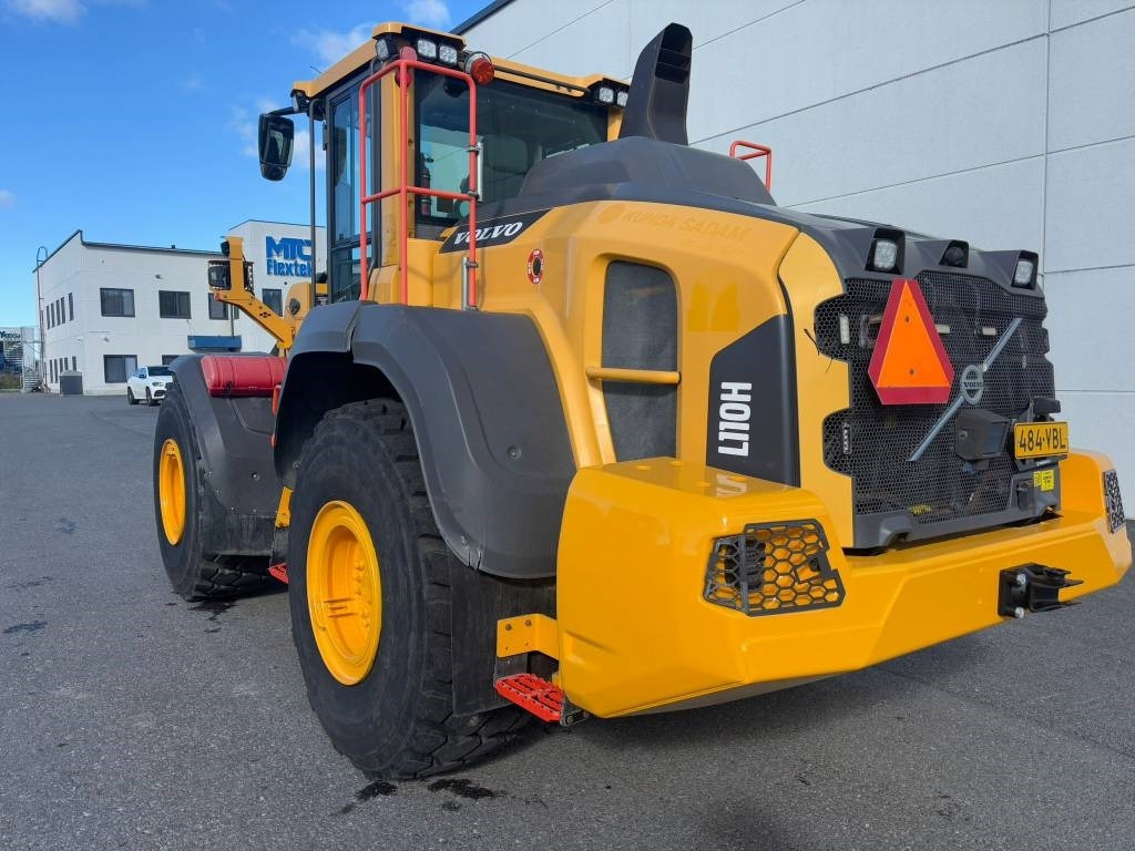 Volvo L 110 H  - Pá carregadora de rodas: foto 2 Volvo L 110 H  - Pá carregadora de rodas: foto 2