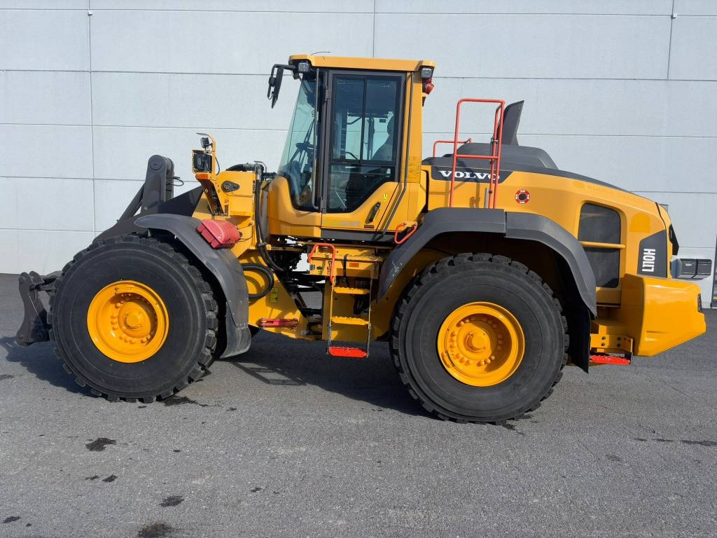 Volvo L 110 H  - Pá carregadora de rodas: foto 1 Volvo L 110 H  - Pá carregadora de rodas: foto 1