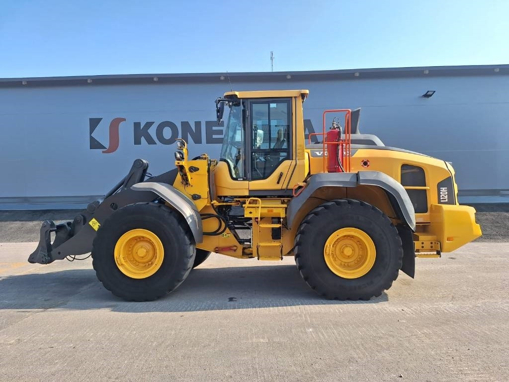Volvo L120H LONG BOOM, VAAKA YM. - Pá carregadora de rodas: foto 1 Volvo L120H LONG BOOM, VAAKA YM. - Pá carregadora de rodas: foto 1