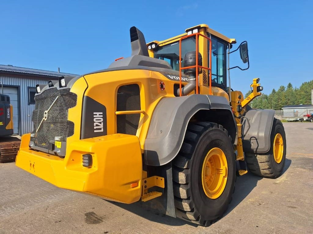 Volvo L120H LONG BOOM, VAAKA YM. - Pá carregadora de rodas: foto 4 Volvo L120H LONG BOOM, VAAKA YM. - Pá carregadora de rodas: foto 4