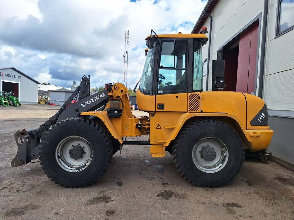 Volvo L45B TPS RASVARI, YM. - Pá carregadora de rodas: foto 1 Volvo L45B TPS RASVARI, YM. - Pá carregadora de rodas: foto 1
