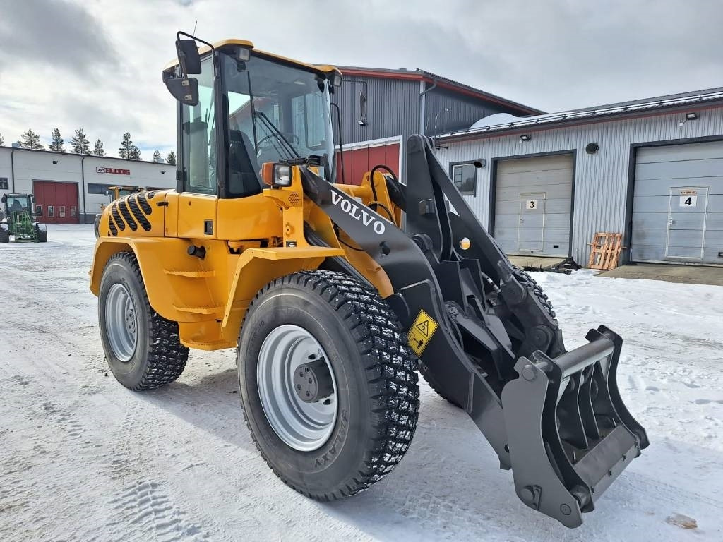Pá carregadora de rodas Volvo L45B UUDET RENKAAT: foto 6