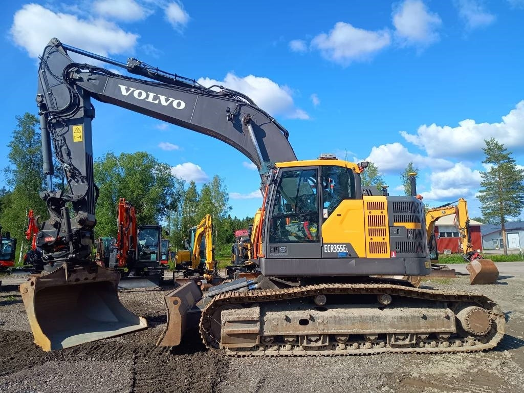 Volvo MYYTY! SOLD! ECR355E DOZER PYÖRITTÄJÄLLÄ - Escavadora de rastos: foto 1 Volvo MYYTY! SOLD! ECR355E DOZER PYÖRITTÄJÄLLÄ - Escavadora de rastos: foto 1