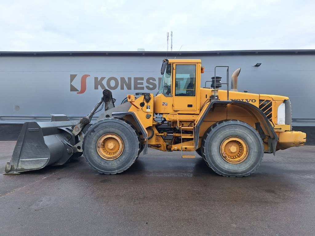Volvo MYYTY! SOLD! L180E VAAKALLA  - Pá carregadora de rodas: foto 1 Volvo MYYTY! SOLD! L180E VAAKALLA  - Pá carregadora de rodas: foto 1
