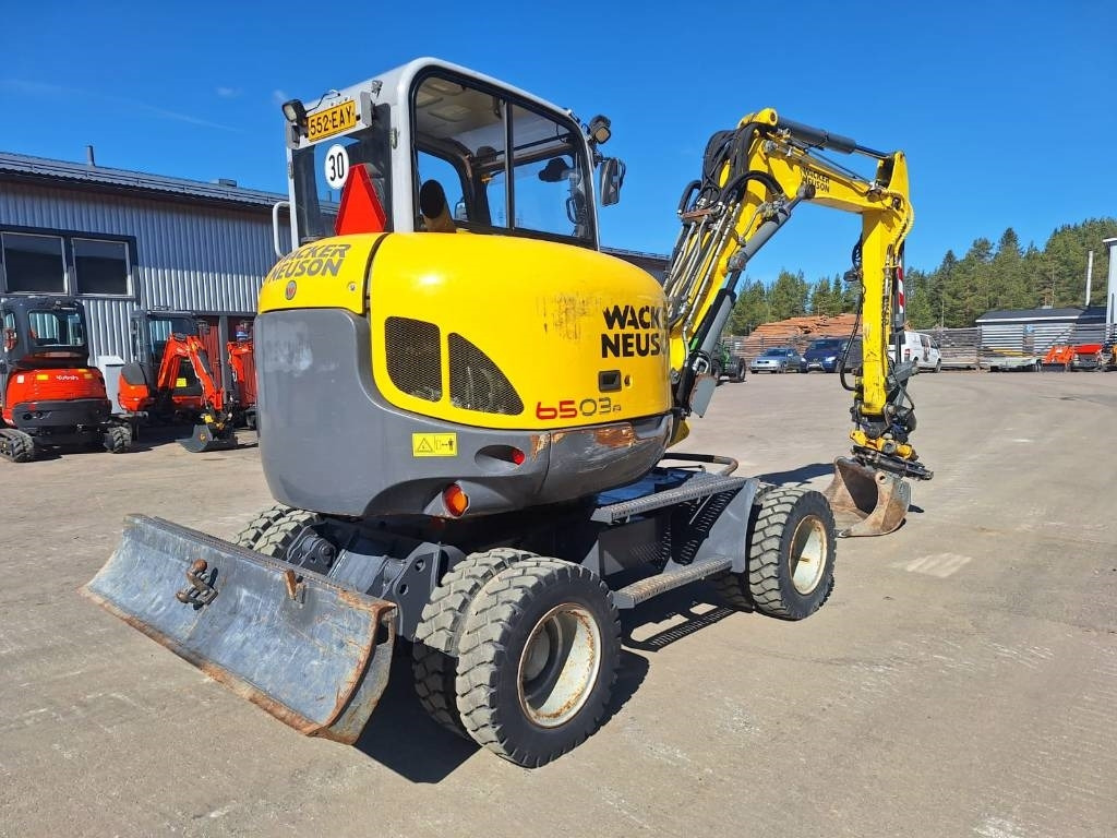 Wacker Neuson 6503 ENGCON, RASVARI - Escavadeira de rodas: foto 4 Wacker Neuson 6503 ENGCON, RASVARI - Escavadeira de rodas: foto 4