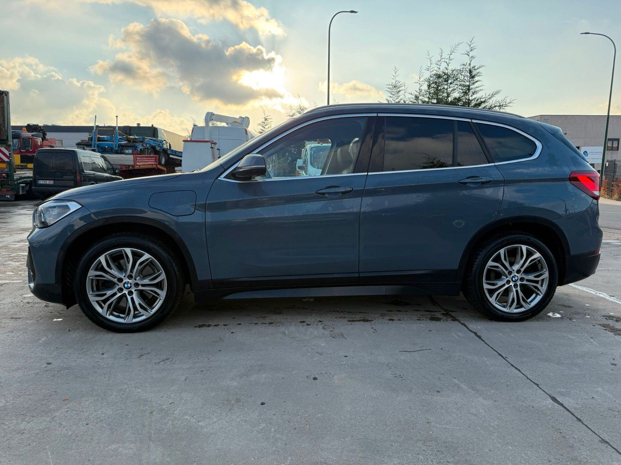 BMW X1 xDrive25e. EXP €11 900. - SUV: foto 5 BMW X1 xDrive25e. EXP €11 900. - SUV: foto 5