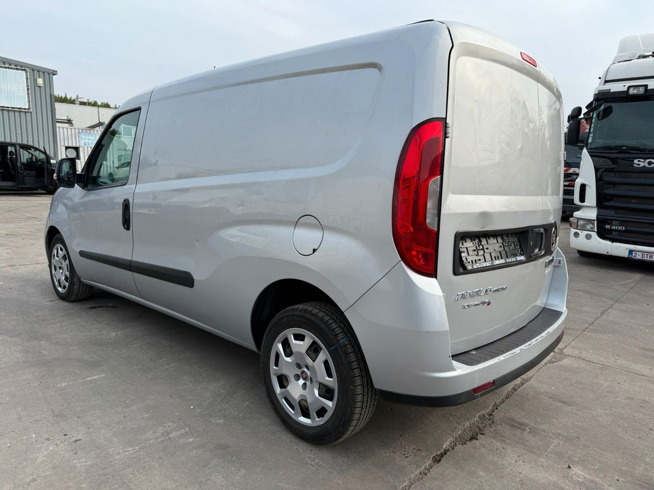 Fiat Doblo Maxi. 1.6 Klima. Navi. Tempomat - Furgão compacto: foto 3 Fiat Doblo Maxi. 1.6 Klima. Navi. Tempomat - Furgão compacto: foto 3