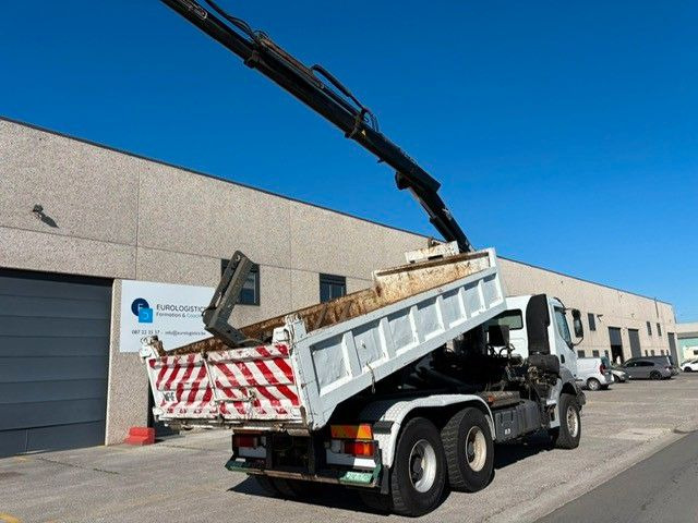 Renault Kerax 420dCi. 6X4. Hiab 144. Klima. - Camião polibenne, Camião grua: foto 3 Renault Kerax 420dCi. 6X4. Hiab 144. Klima. - Camião polibenne, Camião grua: foto 3