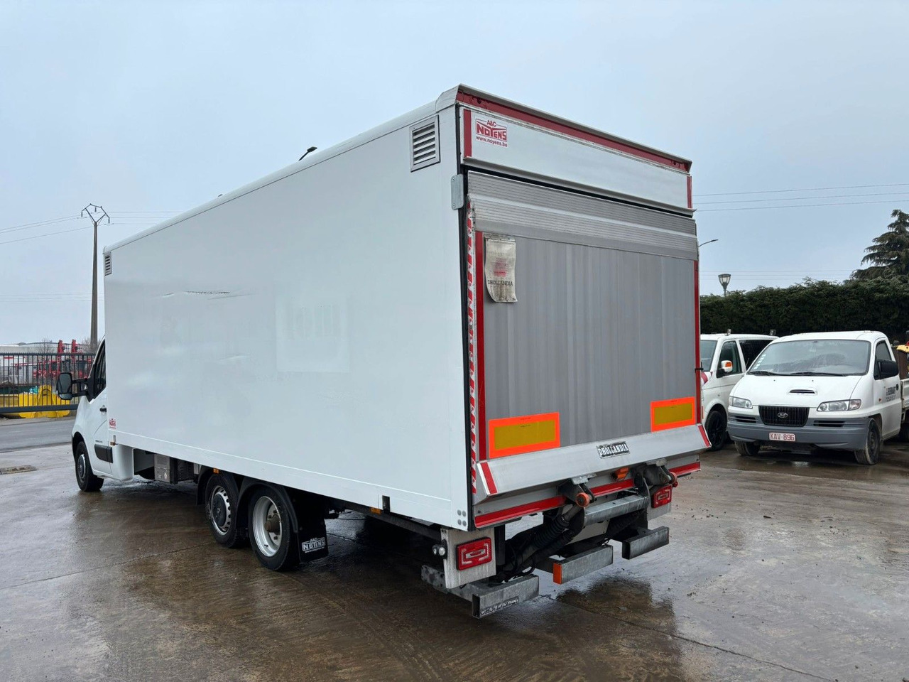 Renault Master 160dCi. Koffer. Klima. LBW. LKW 3500kg. Renault Master 160dCi. Koffer. Klima. LBW. LKW 3500kg. - Carrinha de contentor: foto 4 Renault Master 160dCi. Koffer. Klima. LBW. LKW 3500kg. Renault Master 160dCi. Koffer. Klima. LBW. LKW 3500kg. - Carrinha de contentor: foto 4