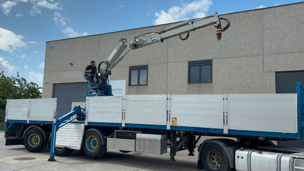 Vogelzang. Kran HIAB R165 roto. TUV 10/2025 - Semi-reboque plataforma/ Caixa aberta: foto 2 Vogelzang. Kran HIAB R165 roto. TUV 10/2025 - Semi-reboque plataforma/ Caixa aberta: foto 2