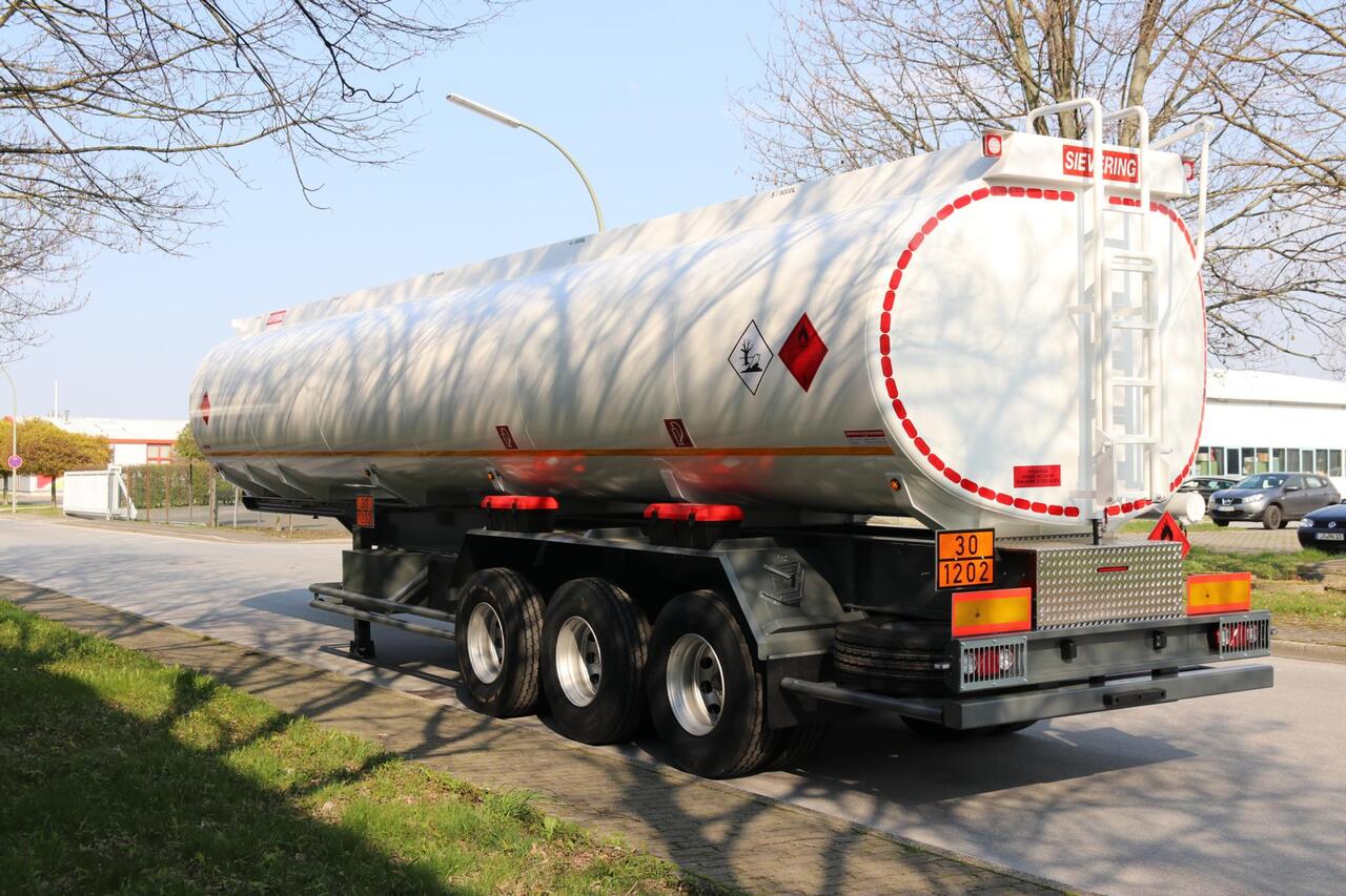 Sievering 45000 LITRES ADR SEMI REMORQUE CITERNE DE CARBURANT - Semi-reboque cisterna: foto 4 Sievering 45000 LITRES ADR SEMI REMORQUE CITERNE DE CARBURANT - Semi-reboque cisterna: foto 4