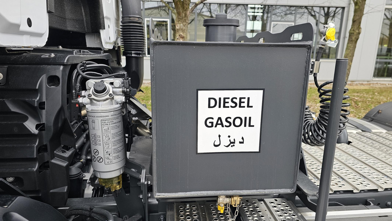 Tractor novo MERCEDES-BENZ Actros 3340 S 6x4 ADR Euro 3 Tractor Head: foto 9