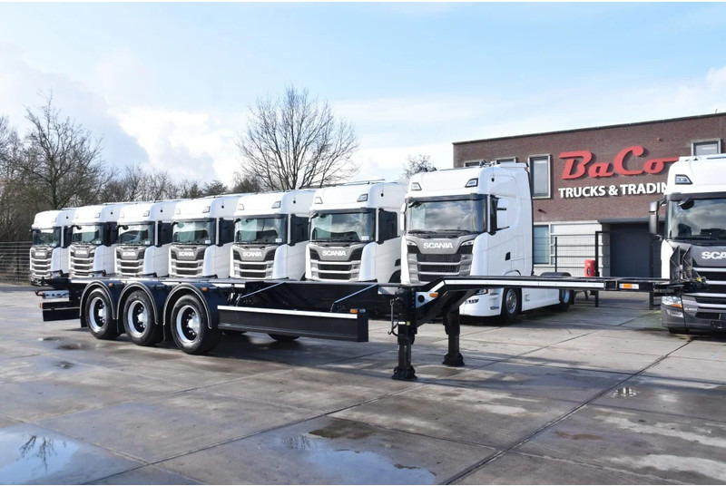 Semi-reboque transportador de contêineres/ Caixa móvel D-Tec VCC-01 / CONTAINERCARRIER - LOW EMPTY WEIGHT - LIFT AXLE - DRUM BRAKES - TOP CONDITION -: foto 1