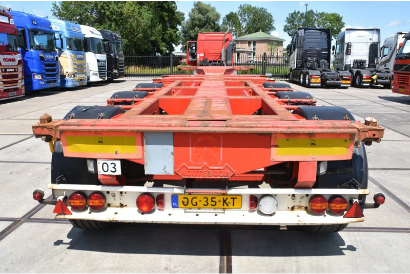 Nooteboom containerchassis - LIFT AXLE - DISC BRAKES - BPW AXLES - 2 x EXTENDABLE - - Semi-reboque transportador de contêineres/ Caixa móvel: foto 3 Nooteboom containerchassis - LIFT AXLE - DISC BRAKES - BPW AXLES - 2 x EXTENDABLE - - Semi-reboque transportador de contêineres/ Caixa móvel: foto 3