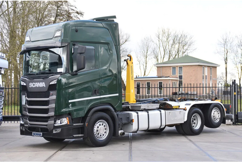 Scania S500 NGS 6x2*4 - HOOKLIFT SYSTEM - RETARDER - PARK. AIRCO - WHEELBASE: 475 CM - PTO - GOOD CONDITION - - Camião polibenne: foto 2 Scania S500 NGS 6x2*4 - HOOKLIFT SYSTEM - RETARDER - PARK. AIRCO - WHEELBASE: 475 CM - PTO - GOOD CONDITION - - Camião polibenne: foto 2
