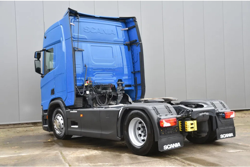 Scania R460 NGS 4x2 - SUPER - RETARDER - 325 TKM - PARK. AIRCO - ACC - NAVI - 2 x FUEL TANKS - TOP CONDITION - - Tractor: foto 3 Scania R460 NGS 4x2 - SUPER - RETARDER - 325 TKM - PARK. AIRCO - ACC - NAVI - 2 x FUEL TANKS - TOP CONDITION - - Tractor: foto 3