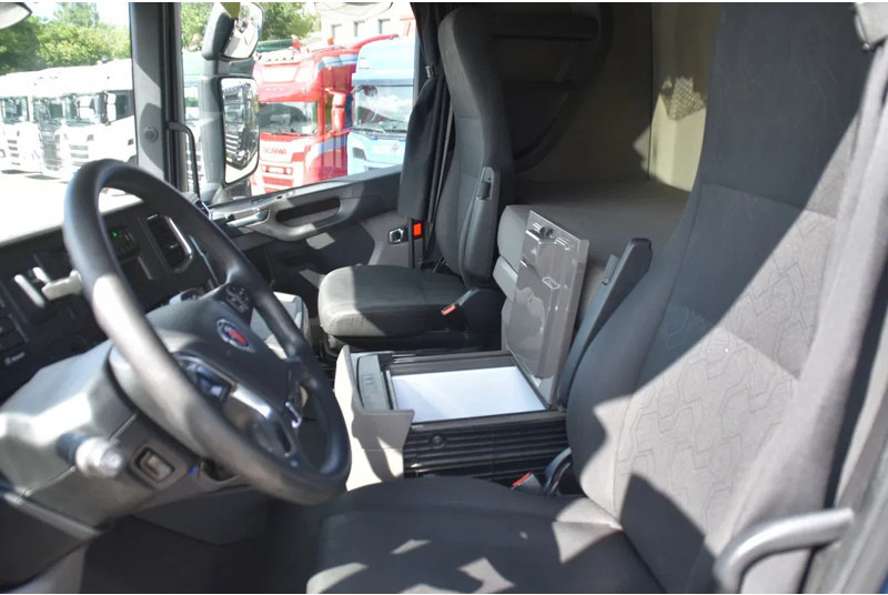 Scania S450 NGS 4x2NB - FULL AIR - RETARDER - ACC - PARK. AIRCO - 2 x FUEL TANKS - TOP CONDITION - - Tractor: foto 5 Scania S450 NGS 4x2NB - FULL AIR - RETARDER - ACC - PARK. AIRCO - 2 x FUEL TANKS - TOP CONDITION - - Tractor: foto 5