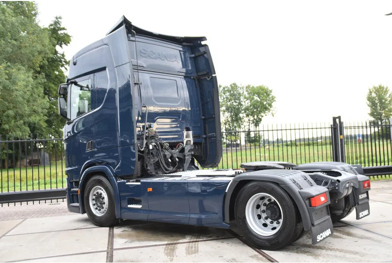 Scania S450 NGS 4x2NB - FULL AIR - RETARDER - ACC - PARK. AIRCO - 2 x FUEL TANKS - TOP CONDITION - - Tractor: foto 3 Scania S450 NGS 4x2NB - FULL AIR - RETARDER - ACC - PARK. AIRCO - 2 x FUEL TANKS - TOP CONDITION - - Tractor: foto 3