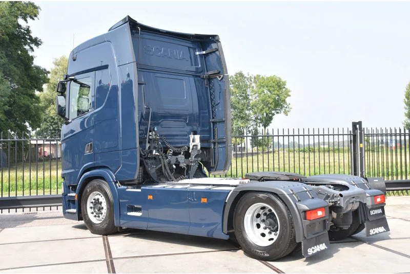Scania S450 NGS 4x2NB - FULL AIR - RETARDER - ACC - PARK. AIRCO - 2 x FUEL TANKS - TOP CONDITION - - Tractor: foto 3 Scania S450 NGS 4x2NB - FULL AIR - RETARDER - ACC - PARK. AIRCO - 2 x FUEL TANKS - TOP CONDITION - - Tractor: foto 3