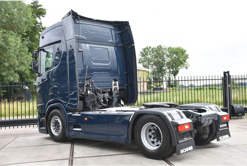 Scania S450 NGS 4x2NB - FULL AIR - RETARDER - ACC - PARK. AIRCO - 2 x FUEL TANKS - TOP CONDITION - - Tractor: foto 3 Scania S450 NGS 4x2NB - FULL AIR - RETARDER - ACC - PARK. AIRCO - 2 x FUEL TANKS - TOP CONDITION - - Tractor: foto 3