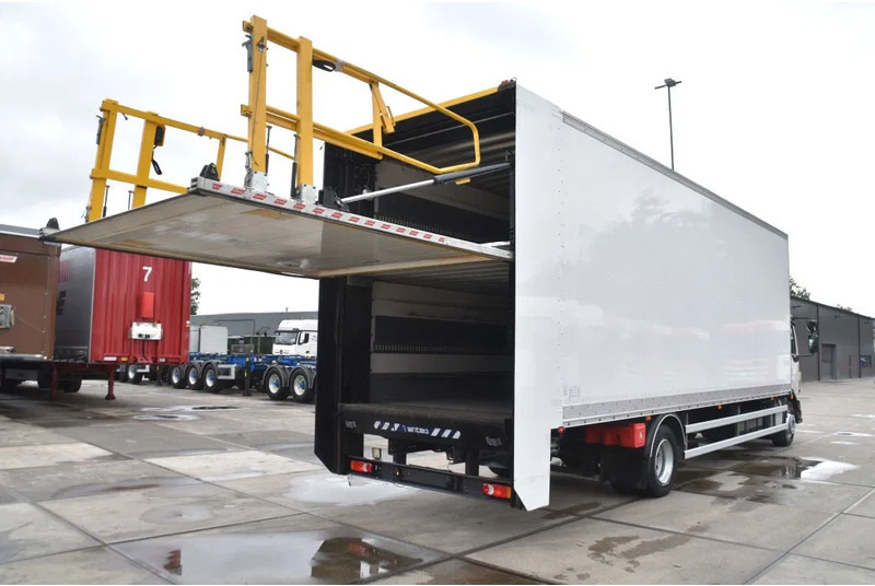 Volvo FL 280 4x2 + BOX - 312 TKM - AIRCO - DOUBLE CARGOFLOOR - ELEVATOR - REMOTE CONTROL - CAMERA - - Camião furgão: foto 3 Volvo FL 280 4x2 + BOX - 312 TKM - AIRCO - DOUBLE CARGOFLOOR - ELEVATOR - REMOTE CONTROL - CAMERA - - Camião furgão: foto 3