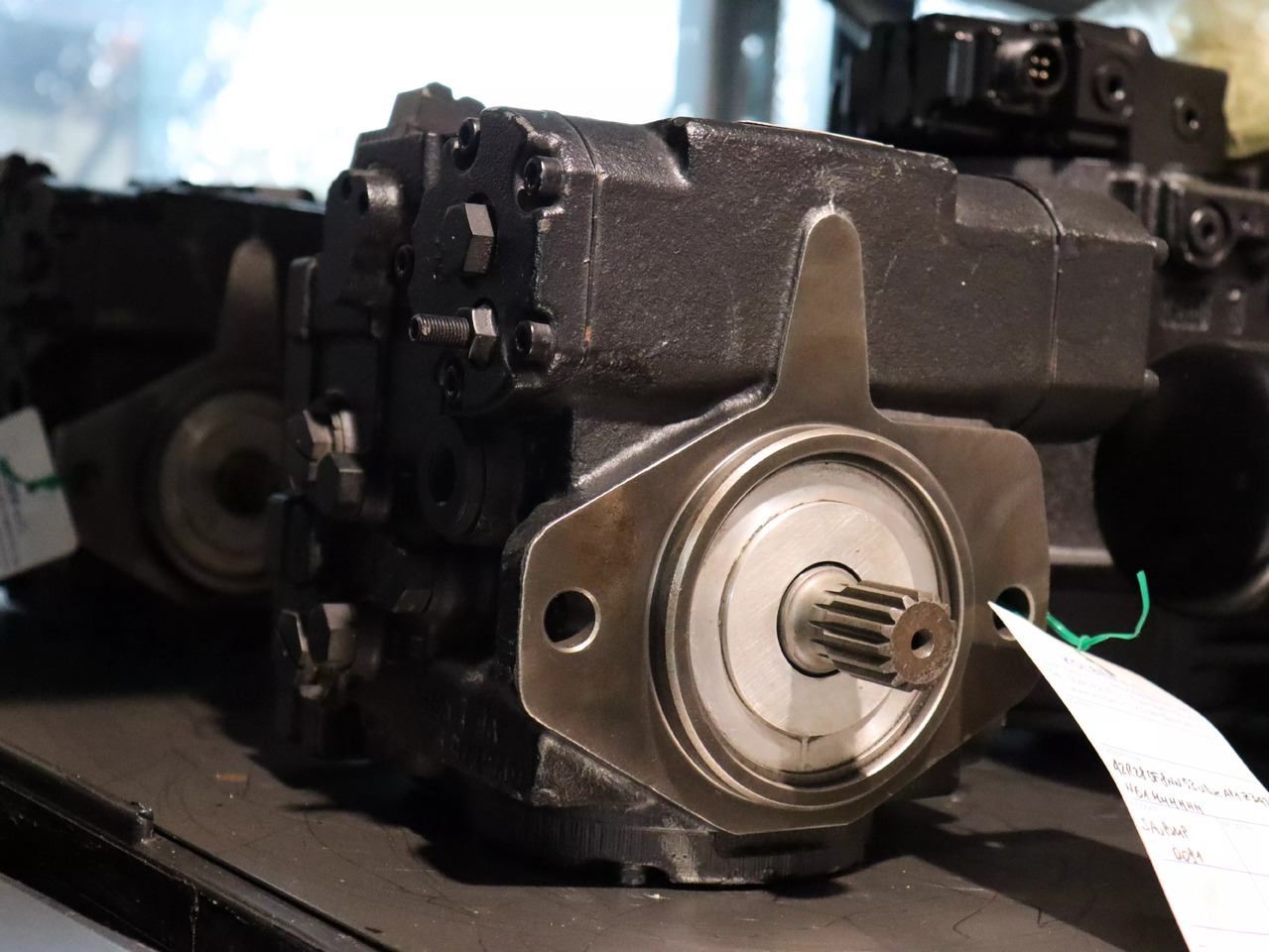 DANFOSS / SAUER 42R28DF8NN53UDXAP1Z3434N61NNNNN - Bomba hidráulica para Máquina de construção: foto 1 DANFOSS / SAUER 42R28DF8NN53UDXAP1Z3434N61NNNNN - Bomba hidráulica para Máquina de construção: foto 1