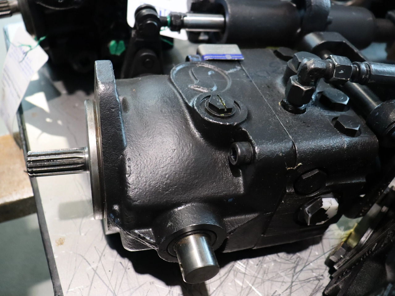 DANFOSS / SAUER SPV1/038-L5Z-PE089-01 - Bomba hidráulica para Máquina de construção: foto 1 DANFOSS / SAUER SPV1/038-L5Z-PE089-01 - Bomba hidráulica para Máquina de construção: foto 1