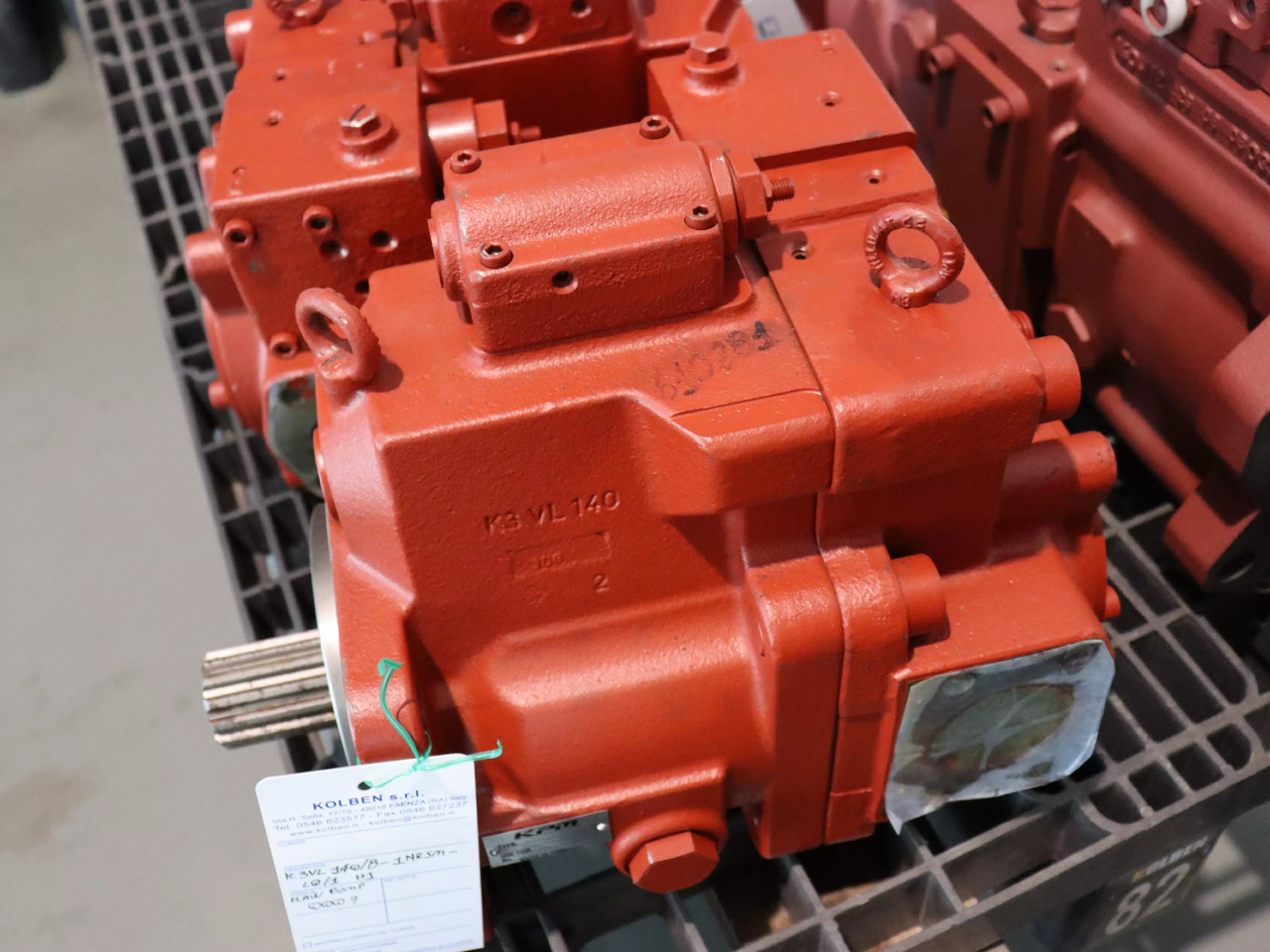 KAWASAKI K3VL140B-1NRSM-L01 H1 - Bomba hidráulica para Máquina de construção: foto 2 KAWASAKI K3VL140B-1NRSM-L01 H1 - Bomba hidráulica para Máquina de construção: foto 2