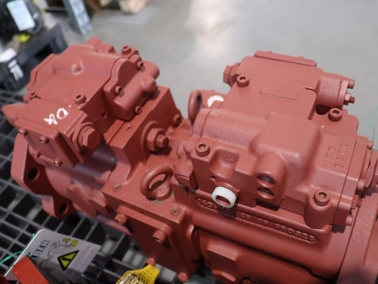 KAWASAKI K5V140DTP1A1R6NOA1 - Motor hidráulico para Máquina de construção: foto 4 KAWASAKI K5V140DTP1A1R6NOA1 - Motor hidráulico para Máquina de construção: foto 4