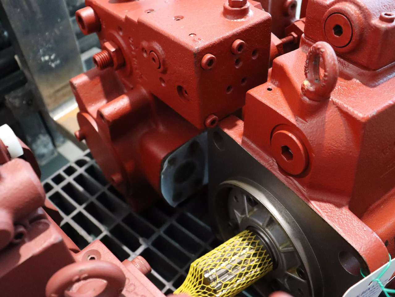 Kawasaki K3VL140B-1NRSM-L01 H1 - Bomba hidráulica para Máquina de construção: foto 2 Kawasaki K3VL140B-1NRSM-L01 H1 - Bomba hidráulica para Máquina de construção: foto 2