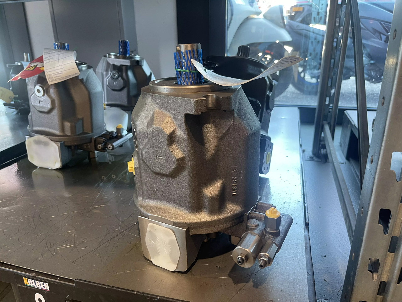 REXROTH A10VSO71DFR1/31L-VPA42N00 - Bomba hidráulica para Equipamento de movimentação: foto 2 REXROTH A10VSO71DFR1/31L-VPA42N00 - Bomba hidráulica para Equipamento de movimentação: foto 2