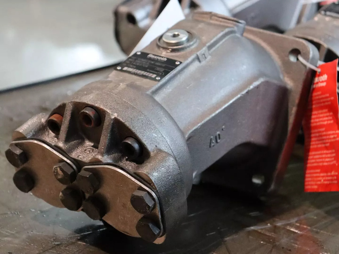 REXROTH A2FM80/61W-VAB010 - Motor hidráulico para Máquina de construção: foto 2 REXROTH A2FM80/61W-VAB010 - Motor hidráulico para Máquina de construção: foto 2