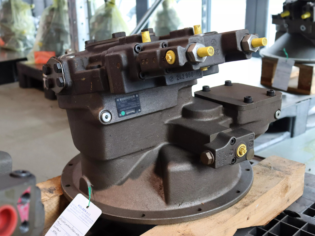 REXROTH A8VO107LA1KH1/63R1-NZG05F001 - Bomba hidráulica para Equipamento de movimentação: foto 3 REXROTH A8VO107LA1KH1/63R1-NZG05F001 - Bomba hidráulica para Equipamento de movimentação: foto 3