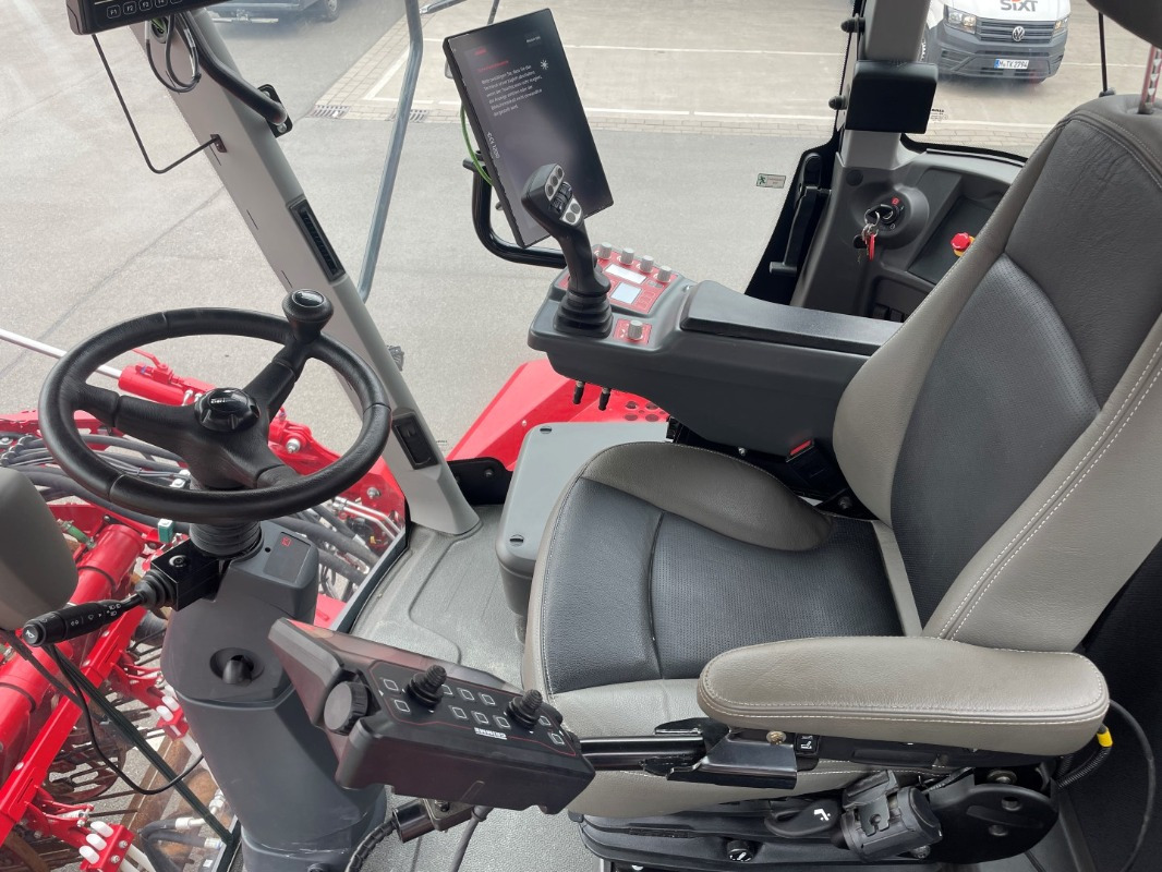 Grimme REXOR 630 / 830 / 930 - Maquina para lavrar a terra: foto 5 Grimme REXOR 630 / 830 / 930 - Maquina para lavrar a terra: foto 5