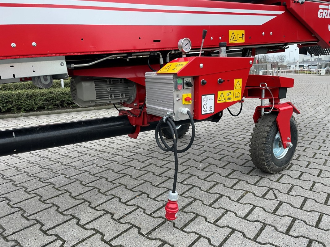 Grimme TC 813 - Rental - Equipamento para armazenagem: foto 4 Grimme TC 813 - Rental - Equipamento para armazenagem: foto 4