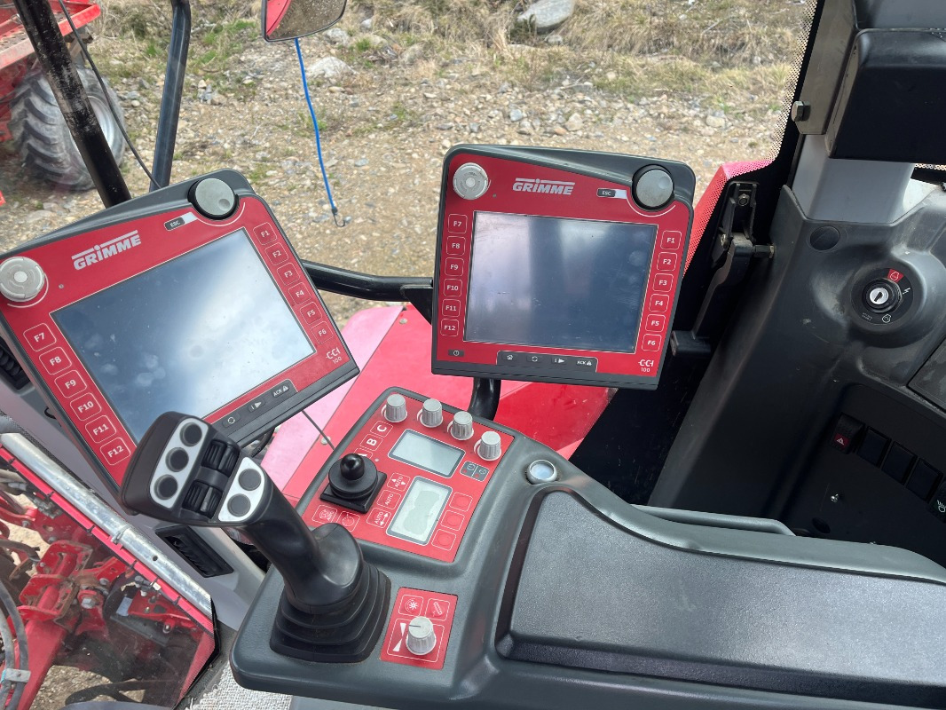 Grimme MAXTRON 620 II - Colheitadeira: foto 3 Grimme MAXTRON 620 II - Colheitadeira: foto 3