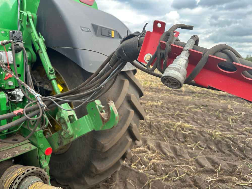 Grimme SE-150-60-NB - Colheitadeira: foto 3 Grimme SE-150-60-NB - Colheitadeira: foto 3